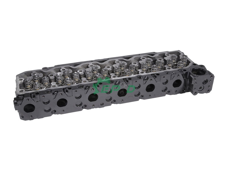 6.7L-Cummins-Cylinder-Head