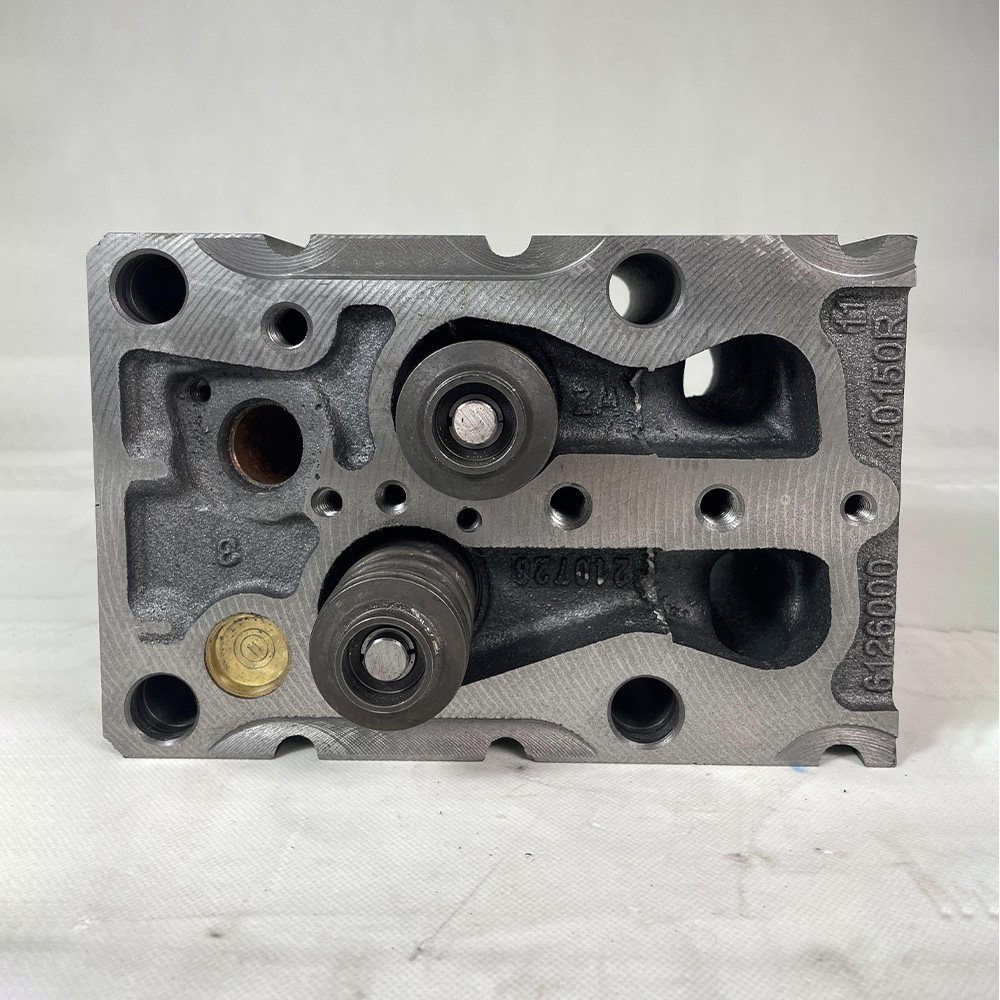 Weichai WD615 WP10 Cylinder Head 61560040040 Diesel Engine Parts